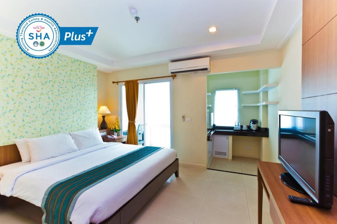 The Platinum Suite Bangkok Exterior foto