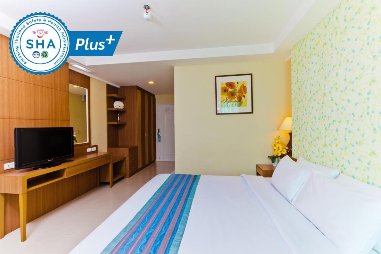 The Platinum Suite Bangkok Exterior foto
